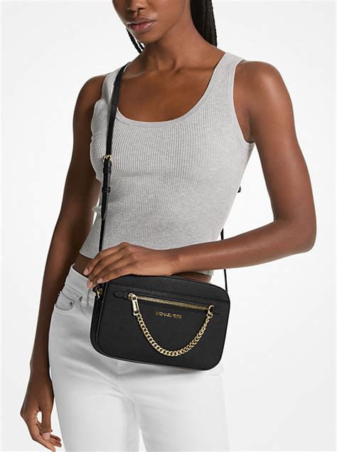 michael kors jet set crossbody zilver|Michael Kors jet set item.